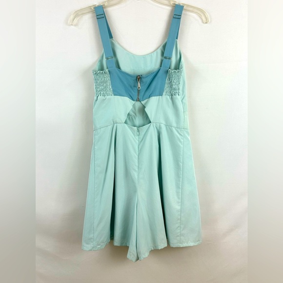 Rebecca Minkoff Romper Pastel Blue Two Tone Keyhole Back  Figure Flatter… - Picture 13 of 15